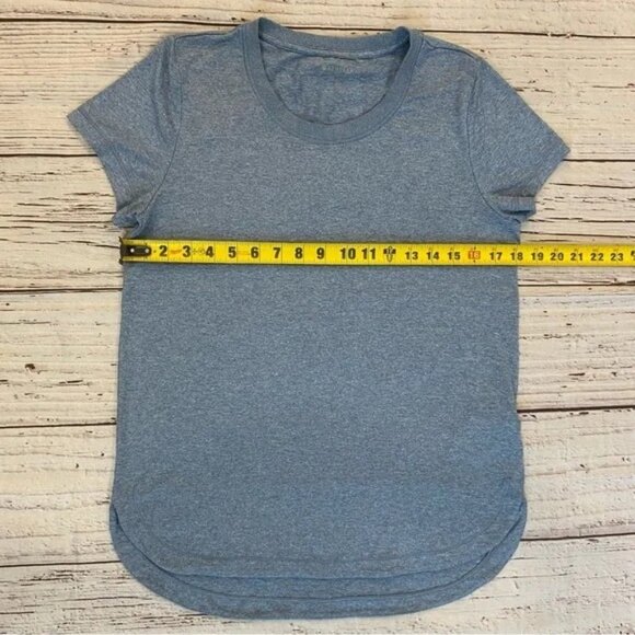 Athleta Womens Tee Shirt Uptempo Quarry Cottage Blue Short Sleeve Tee Size Small - Picture 4 of 10